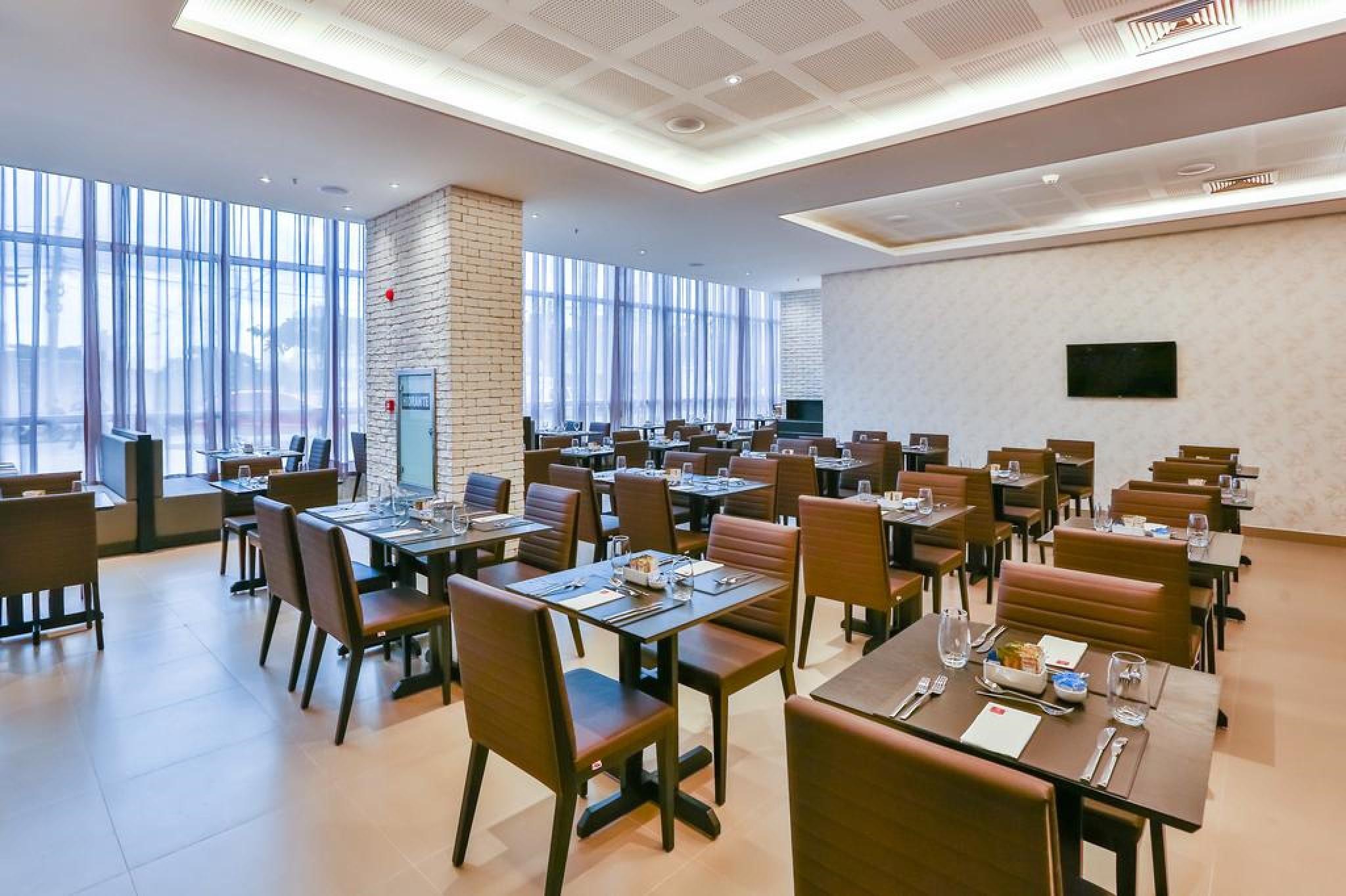 Transamerica Collection Goiânia Exteriör bild The restaurant